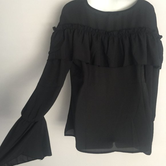 VENUS Ruffle Top - Picture 5 of 6